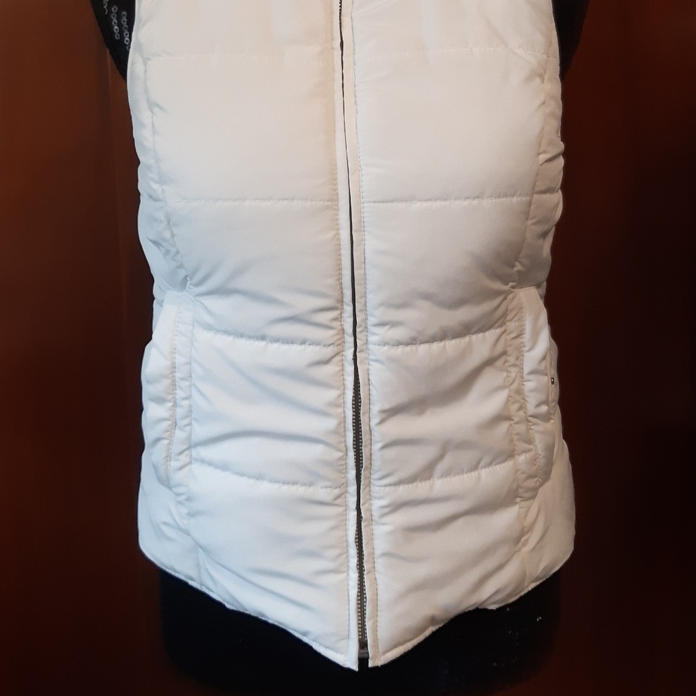 Tommy Hilfiger White Vest Size Small - Picture 2 of 8